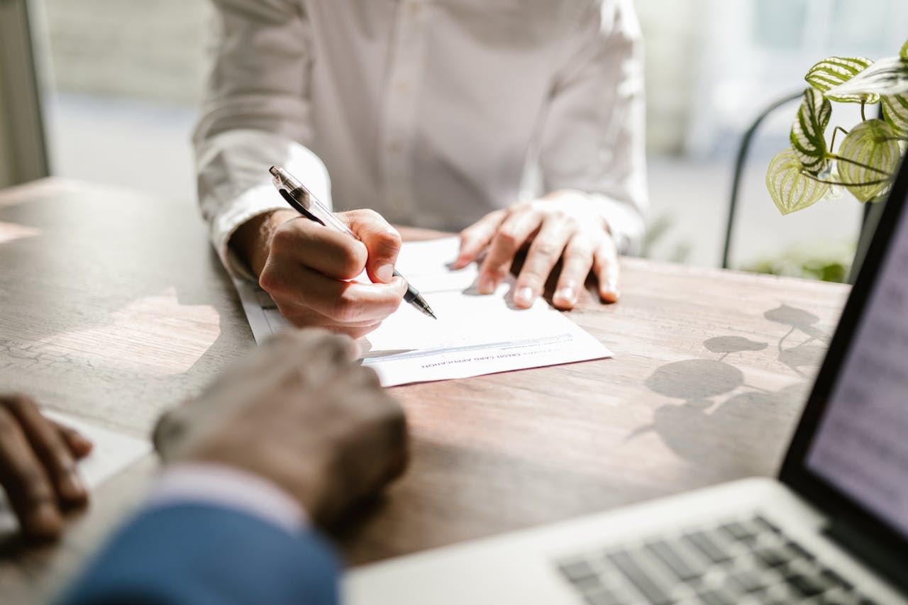 Billig fagforening og a-kasse for unge: Top muligheder i 2025
